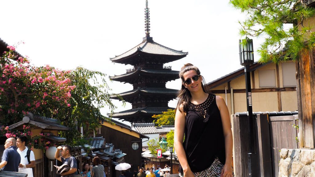 most-popular-sightseeing-spots-in-Kyoto-Yasaka Pagoda