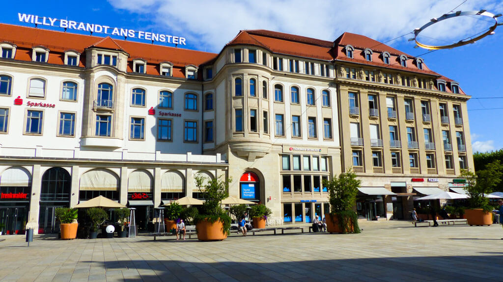 Beliebtesten-Attraktionen-in-Erfurt-Willy-Brandt-Platz
