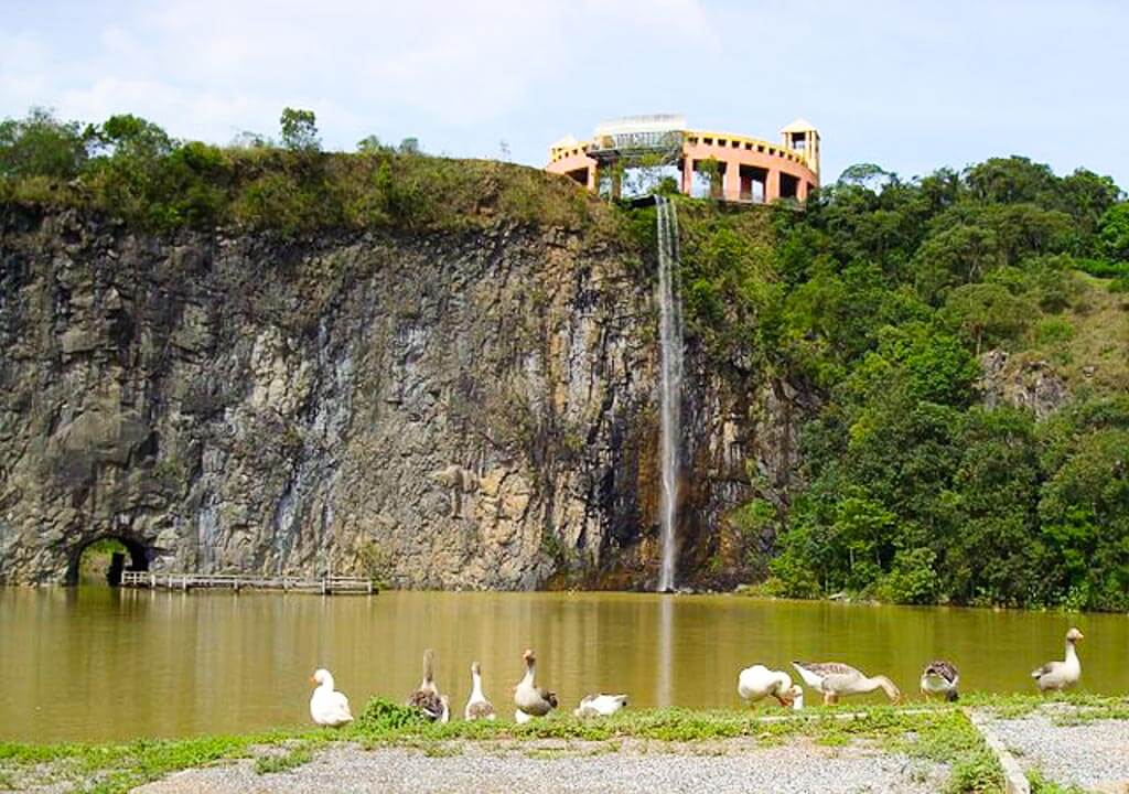 famous-sights-in-curitiba-Parque-Tangua